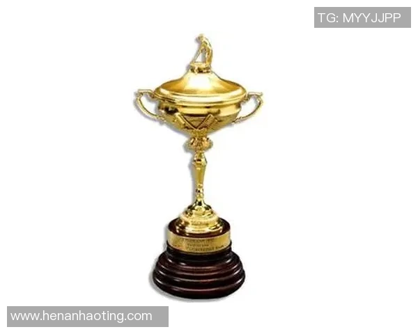 足球明星拍卖个人奖杯筹集善款助力公益事业